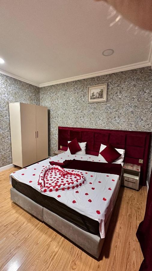 Eleon Hotel Baku Exterior photo